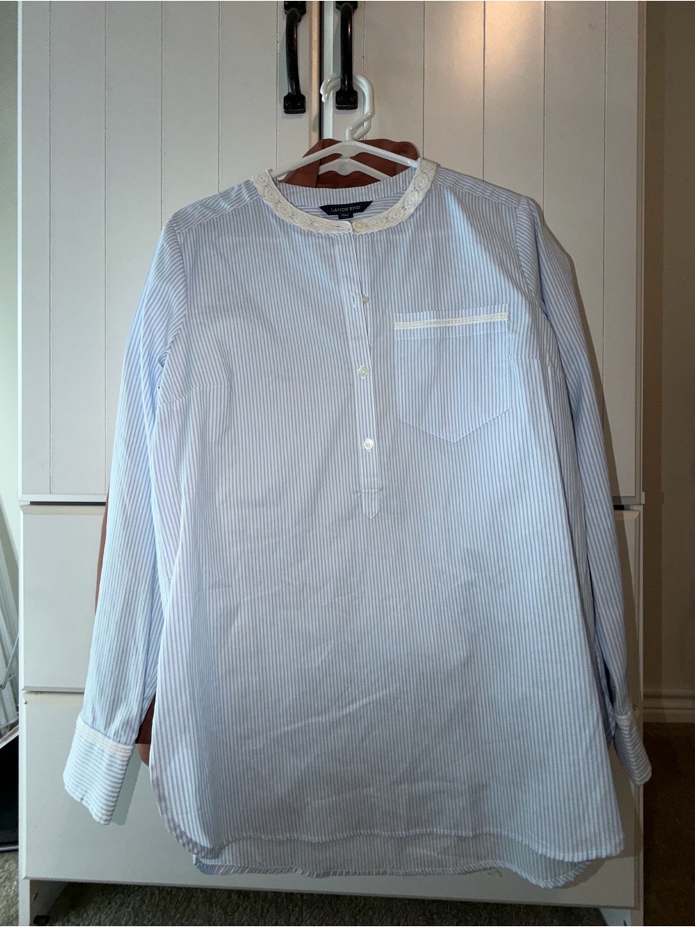 043 Lands' End NWOT Light Blue and White Striped Long Sleeve Button Tunic